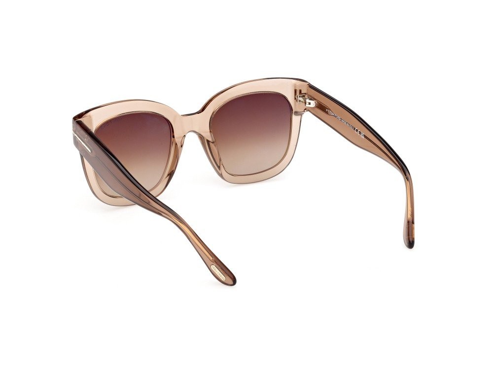 Sunglasses Tom Ford Beatrix-02 FT0613 (45k) color marrone chiaro lucido shape geometric lenses marrone sfumato