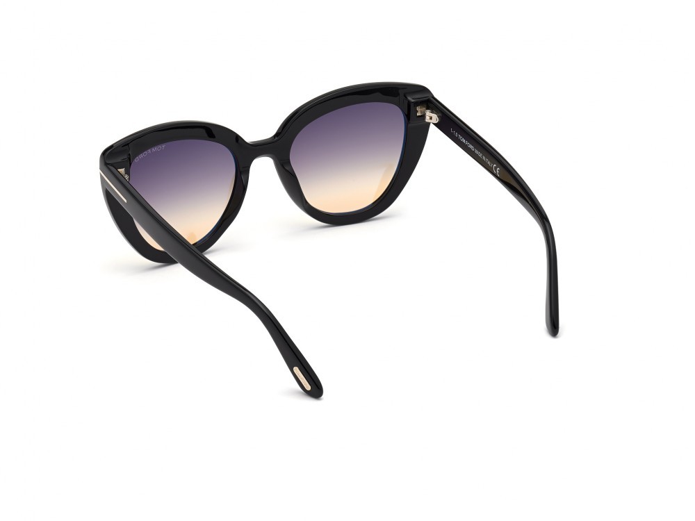 Sonnenbrillen Tom Ford Izzi FT0845 (01B) farbe nero lucido  form cat-eye gläser fumo grad.