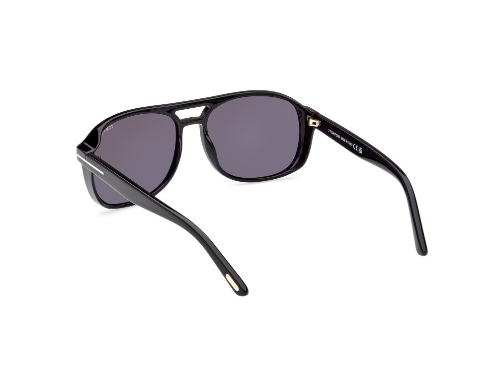 Sunglasses Tom Ford Rosco FT1022 (01A) color nero lucido shape navigator lenses fumo