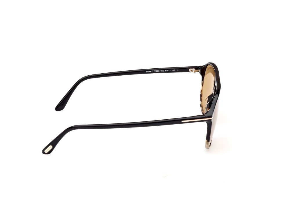 Sunglasses Tom Ford Bruce FT1026 (05E) color nero / altro shape navigator lenses marrone