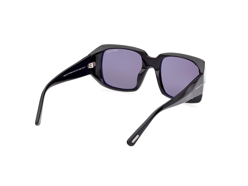 Sunglasses Tom Ford Ryder-02 FT1035-N (01A) color nero lucido shape square lenses fumo