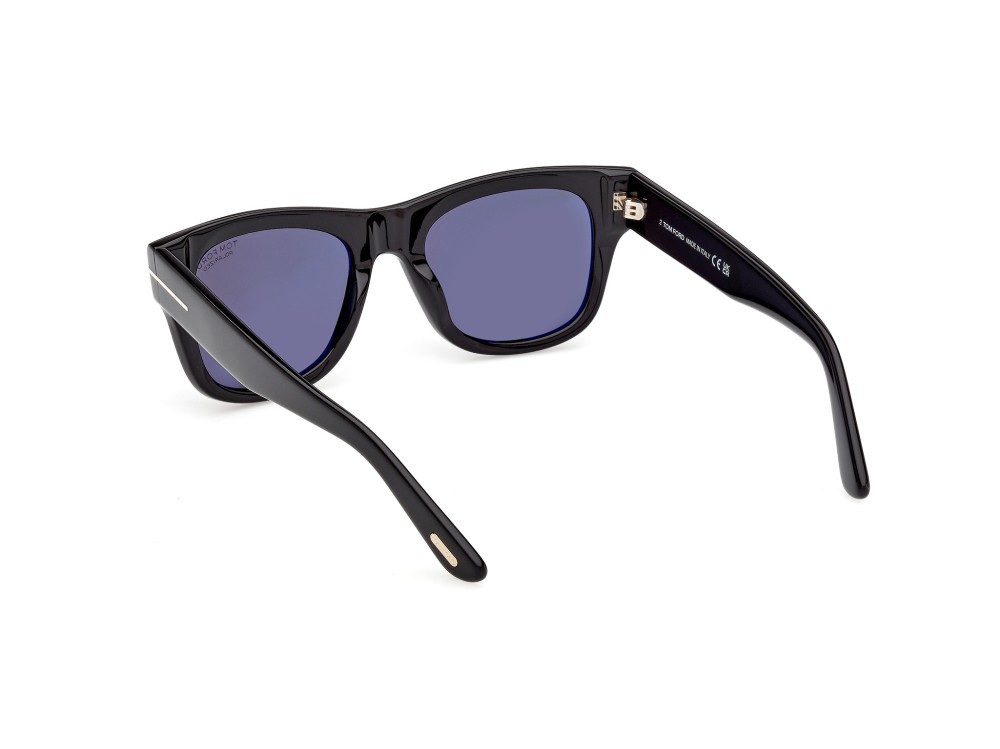 Sunglasses Tom Ford Finn-02 FT1304 (01D) color nero lucido  shape square lenses fumo polar.