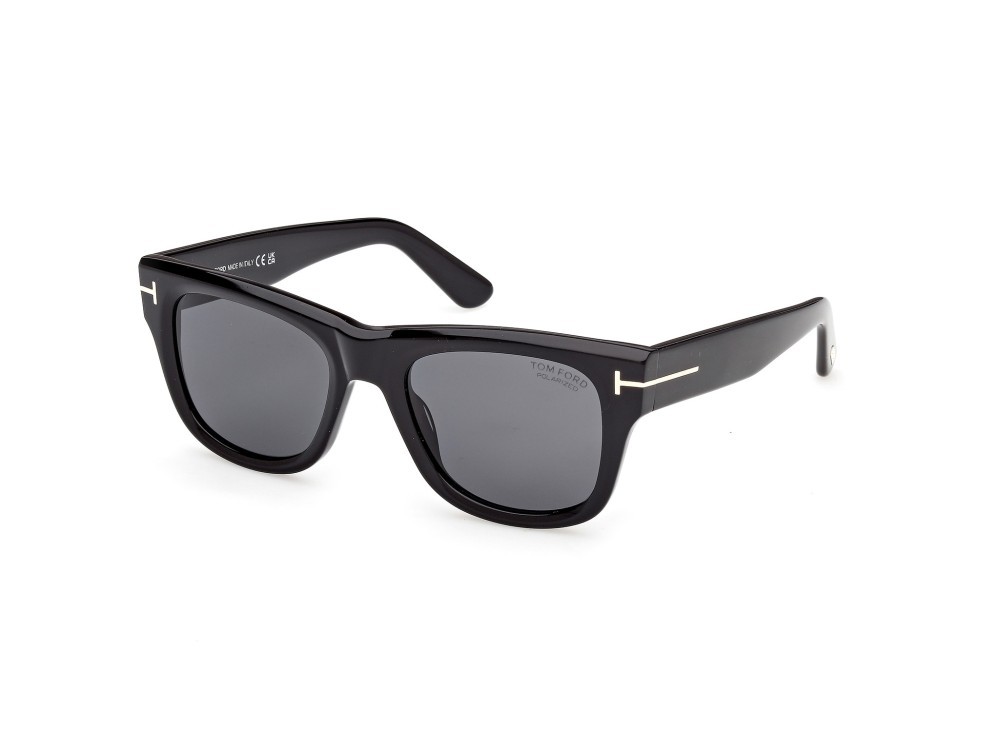 Sunglasses Tom Ford Finn-02 FT1304 (01D) color nero lucido  shape square lenses fumo polar.