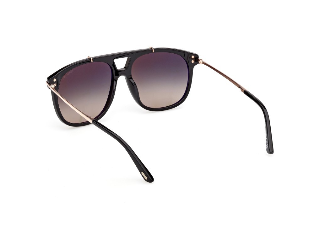 Occhiali da sole Tom Ford Sam-02 FT1306 (01B) colore nero lucido forma navigator lenti fumo grad.