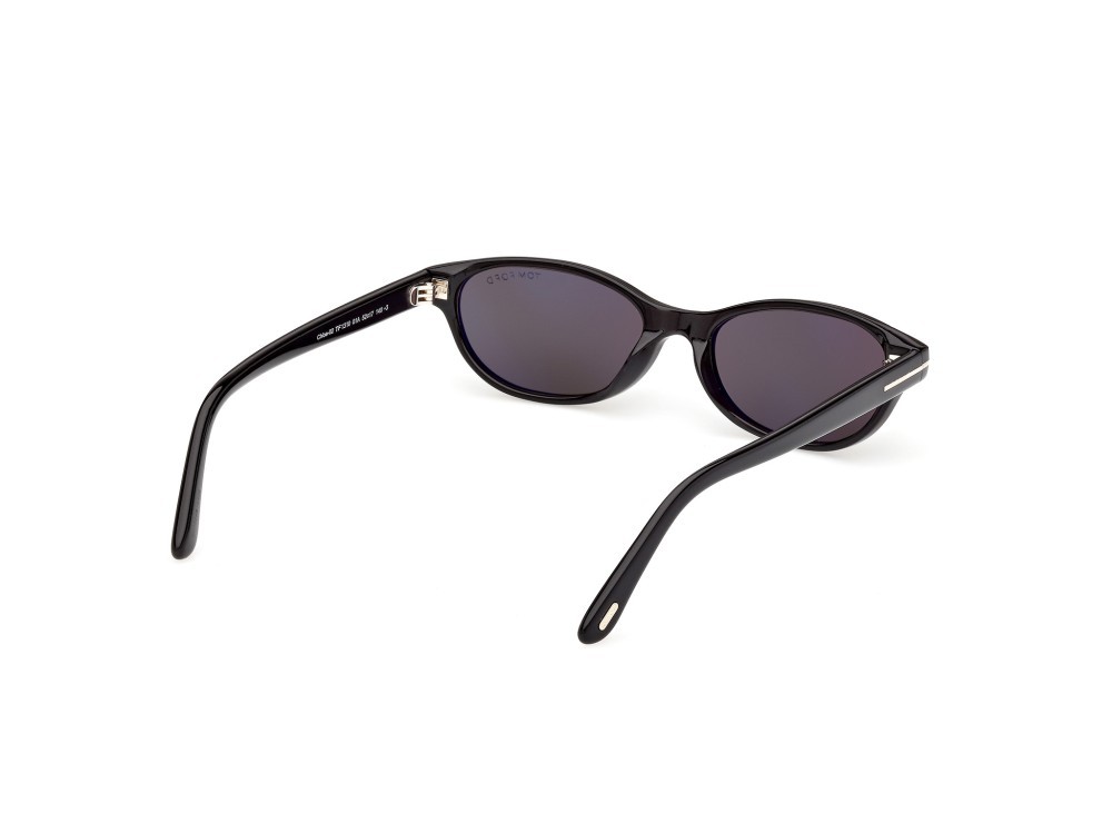 Sunglasses Tom Ford Chloe-02 FT1310 (01A) color nero lucido shape oval lenses fumo