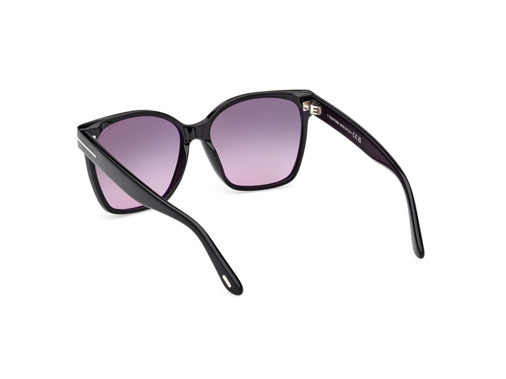 Sunglasses Tom Ford Iris-02 FT1312 (01B) color nero lucido shape butterfly lenses fumo grad.