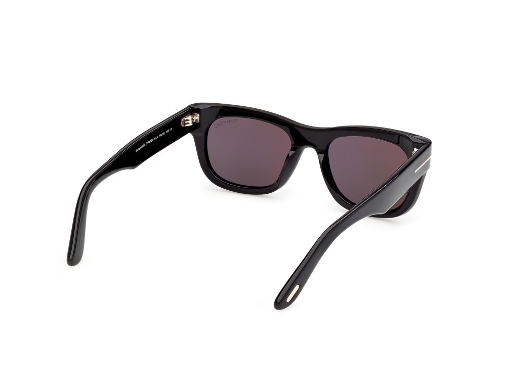 Sunglasses Tom Ford Marshall-02 FT1334 (01A) color nero lucido shape rectangle lenses fumo