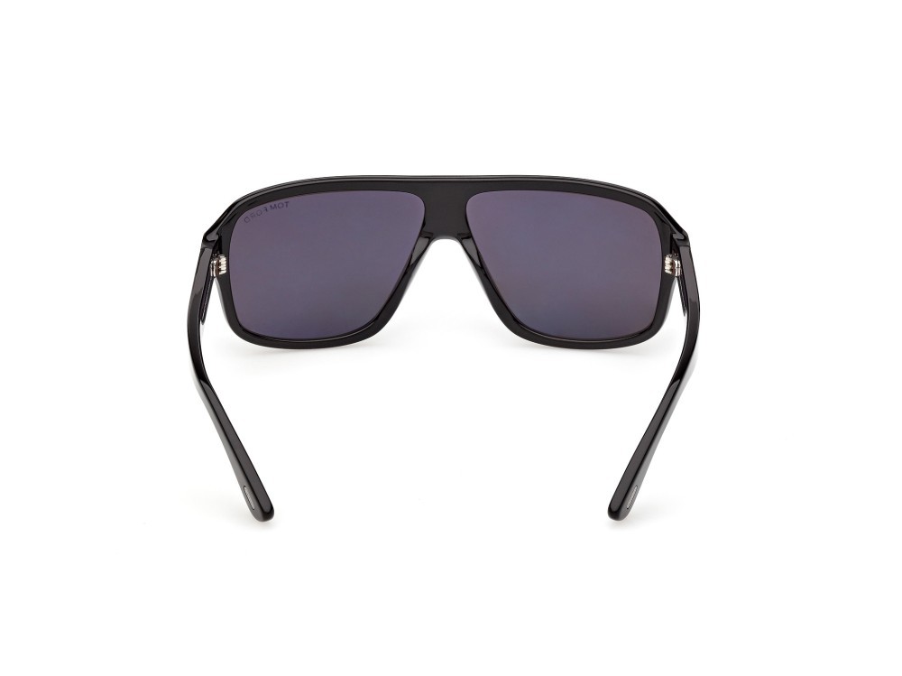 Occhiali da sole Tom Ford William-02 FT1335-N (01A) colore nero lucido forma navigator lenti fumo