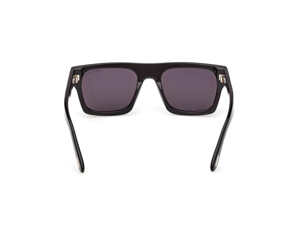 Sunglasses Tom Ford Cyrus-02 FT1337 (01A) color nero lucido shape square lenses fumo