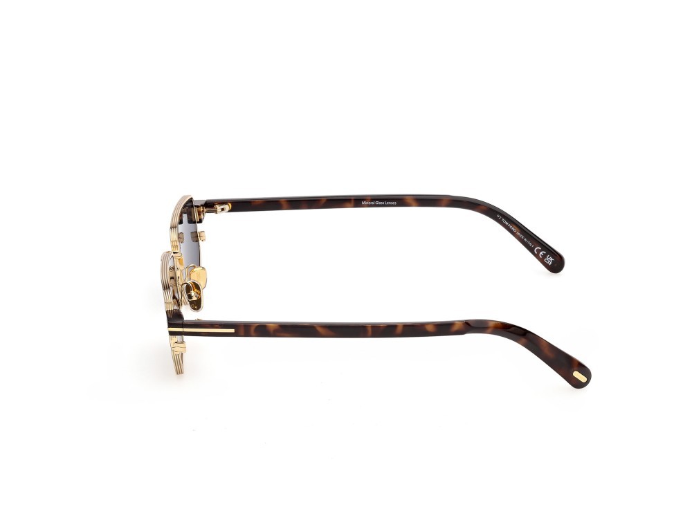 Sunglasses Tom Ford Liam-02 FT1360 (30A) color  oro endura lucido / avana scura shape rectangular lenses fumo
