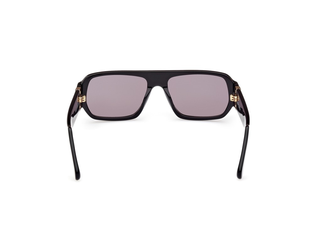 Sunglasses GCDS GD0034 (01A) color nero lucido shape geometric lenses bordeaux
