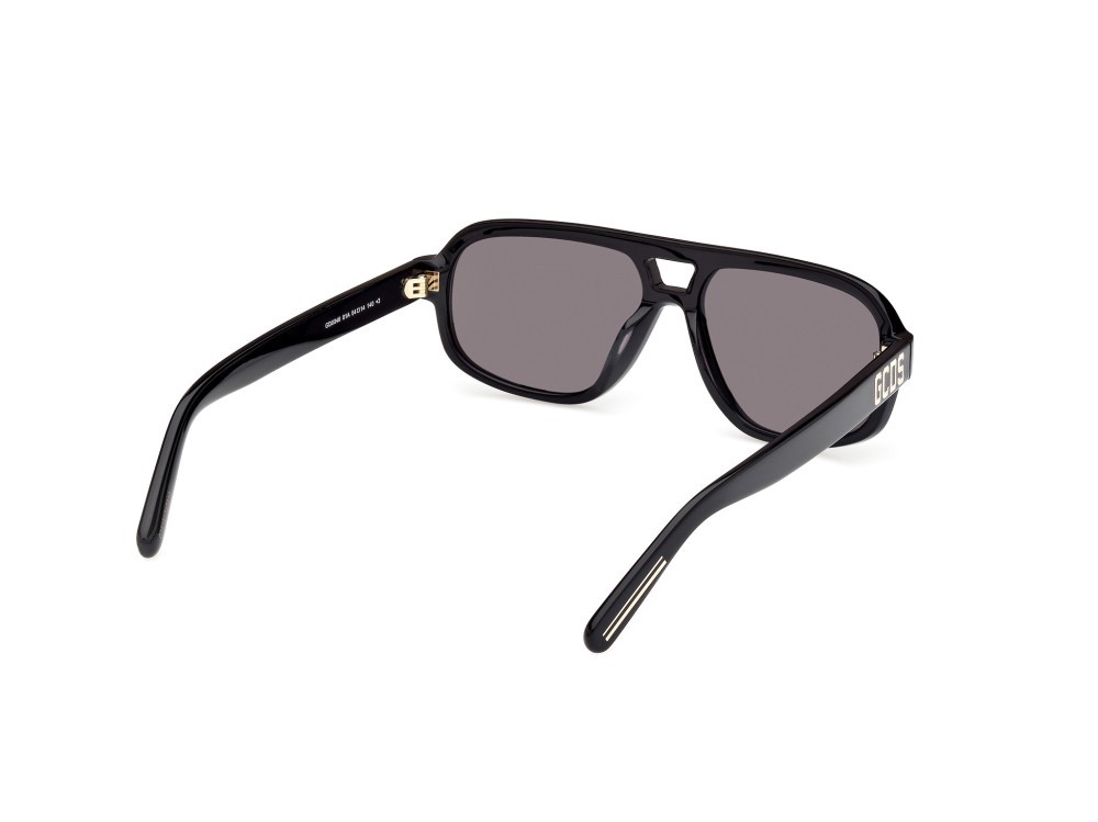 Sunglasses GCDS GD0046 (01A) color nero lucido shape aviator lenses fumo