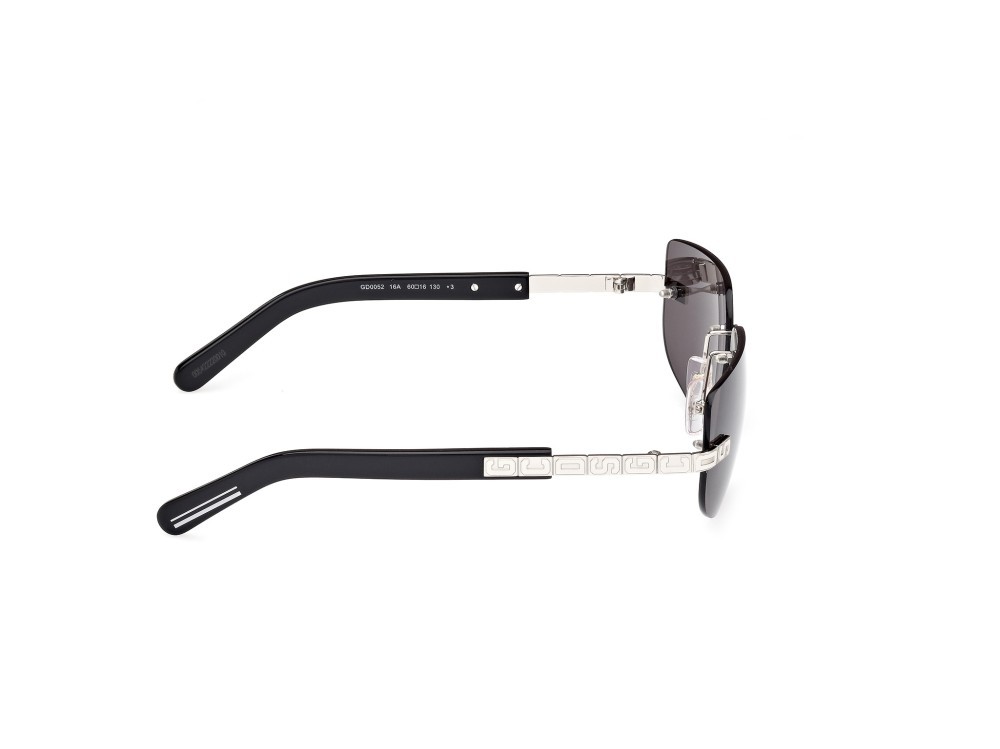 Sunglasses GCDS GD0052 (16A) color palladio lucido shape rectangle lenses fumo