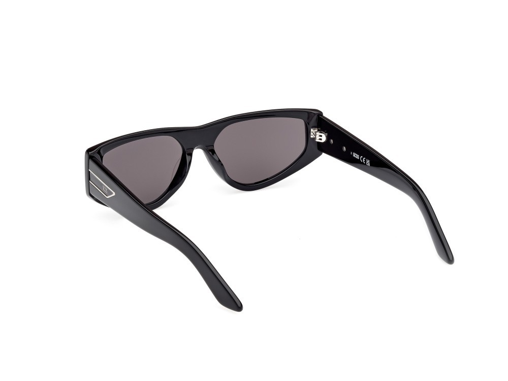 Sunglasses GCDS GD0055 (01A) color nero lucido shape geometric lenses fumo