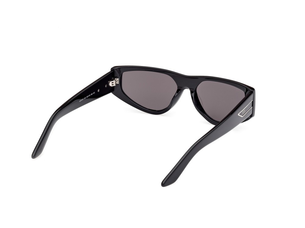 Sunglasses GCDS GD0055 (01A) color nero lucido shape geometric lenses fumo