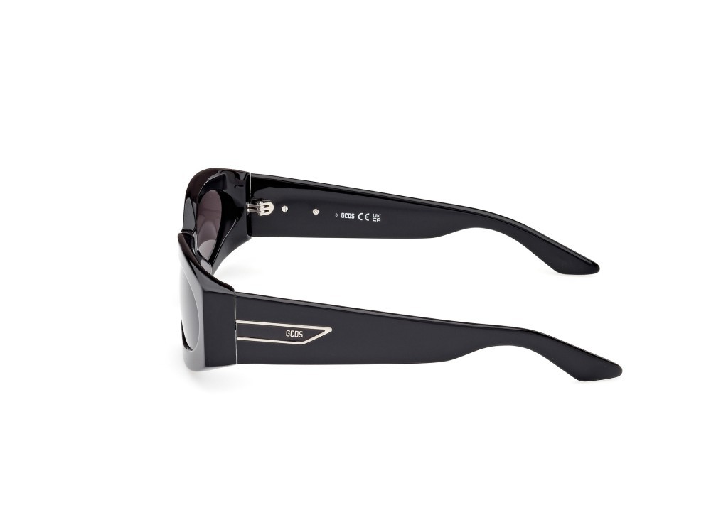 Sunglasses GCDS GD0057 (01A) color nero lucido shape geometric lenses fumo