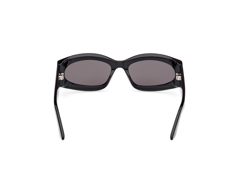 Sunglasses GCDS GD0057 (01A) color nero lucido shape geometric lenses fumo
