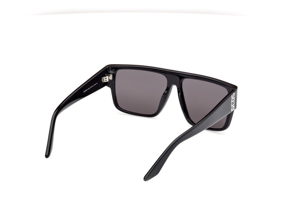 Sunglasses GCDS GD0063 (01A) color nero lucido shape geometric lenses fumo