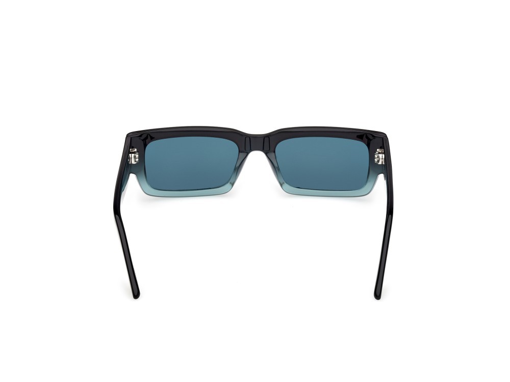 Sunglasses GCDS GD0068 (89N) color turchese /sfumato / grigio lucido shape rectangle lenses verde