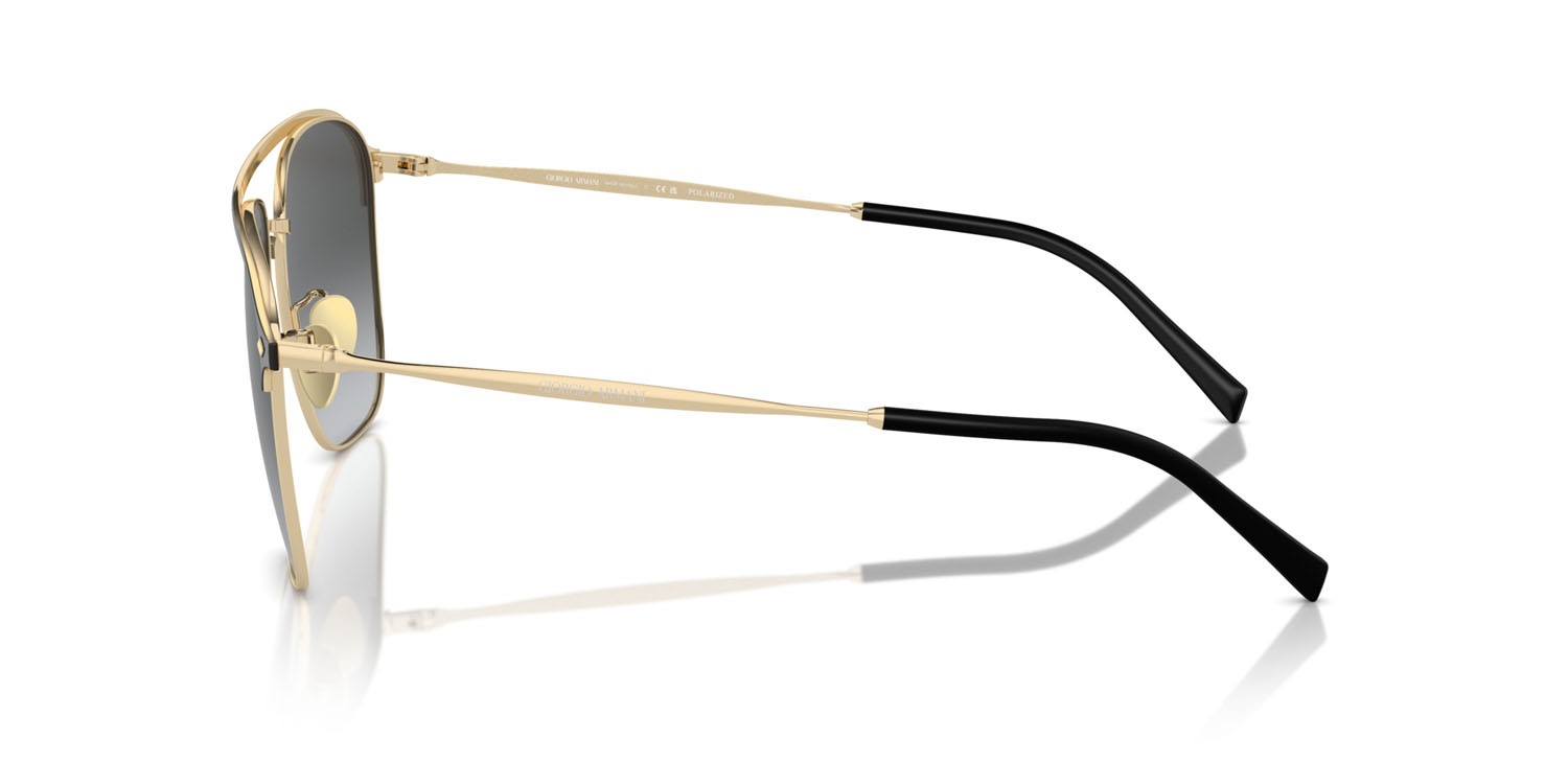 Occhiali da sole Giorgio Armani AR 6154 (3013T3) colore oro pallido forma quadrato lenti grigio sfumato polarizzata