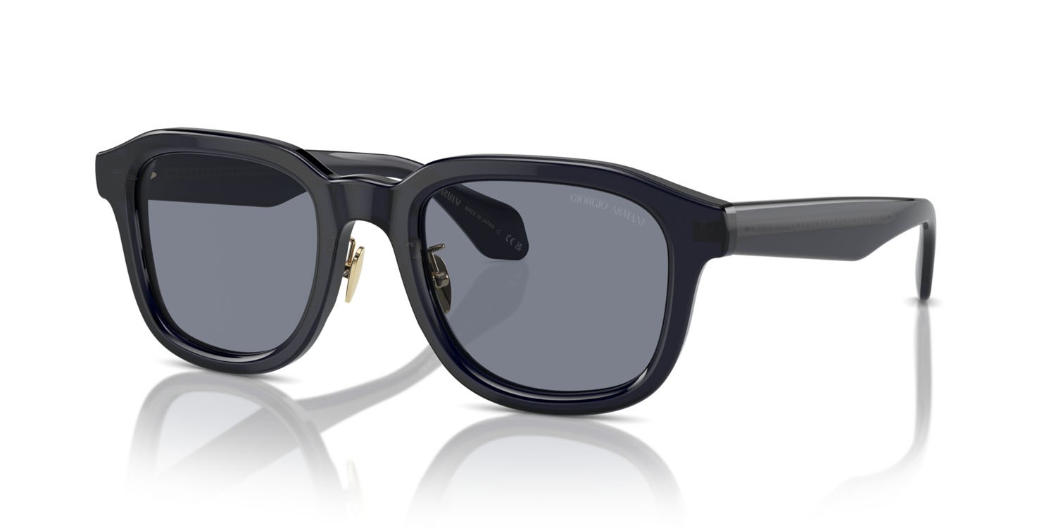 Occhiali da sole Giorgio Armani AR 8206 (606419) colore blu trasparente forma quadrato lenti blu