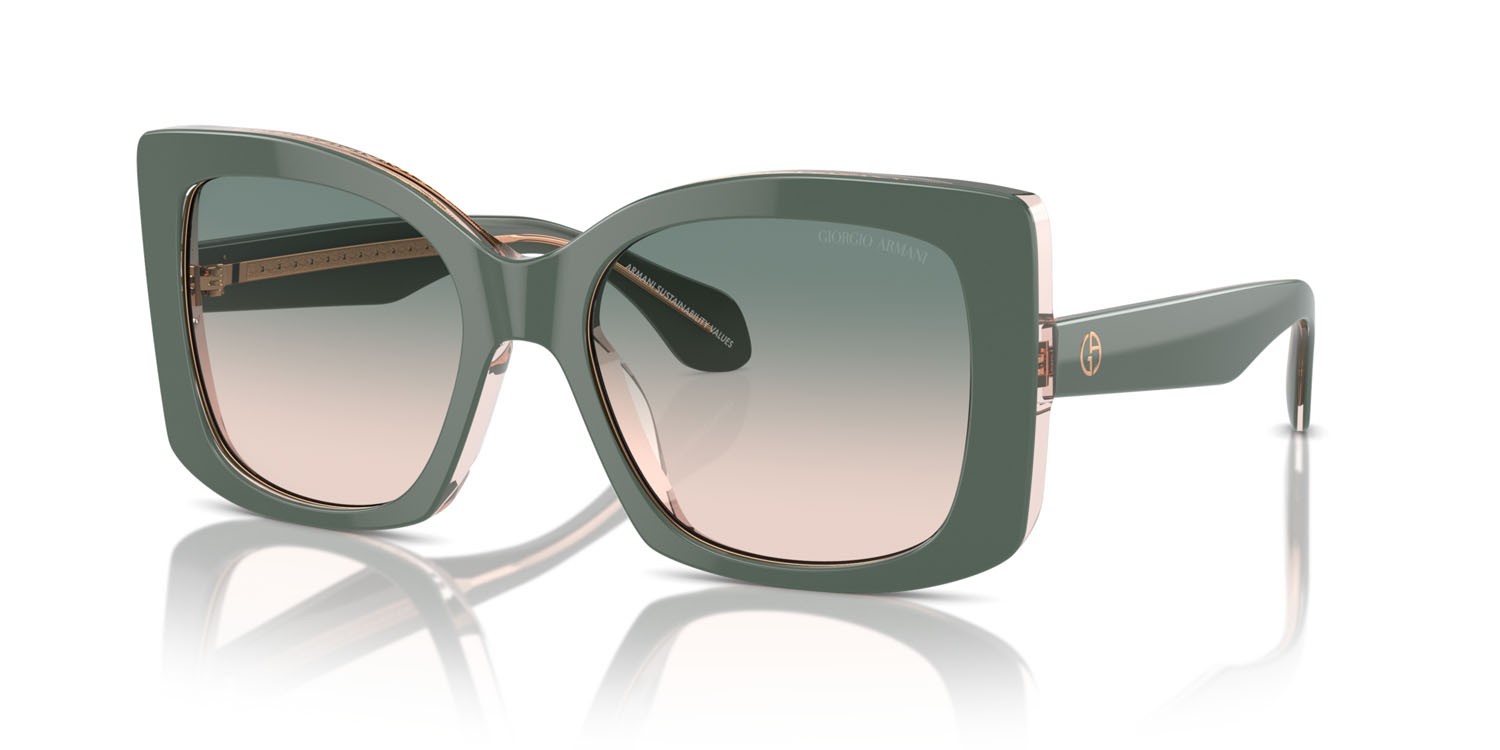 Sonnenbrillen Giorgio Armani AR 8208U (60762C) farbe top sage green/transparent pink form quadratisch gläser marrone chiaro sfumato verde