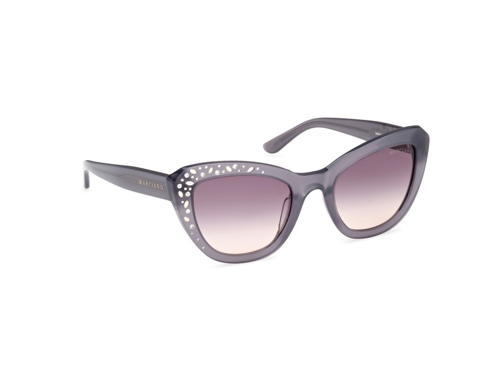 Sunglasses Guess by Marciano GM00016 (20B) color grigio lucido shape cat eye lenses fumo grad.