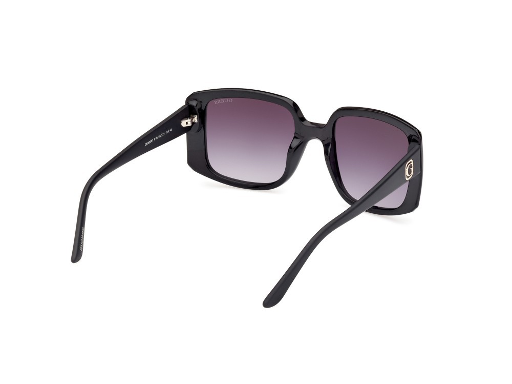 Occhiali da sole Guess GU00097 (01B) colore nero lucido forma quadrato lenti fumo grad.