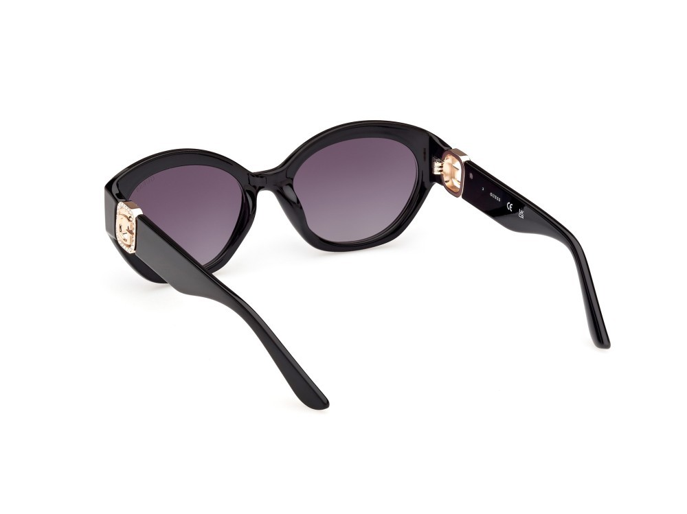 Occhiali da sole Guess GU00104 (01B) colore nero lucido forma ovale lenti fumo grad.
