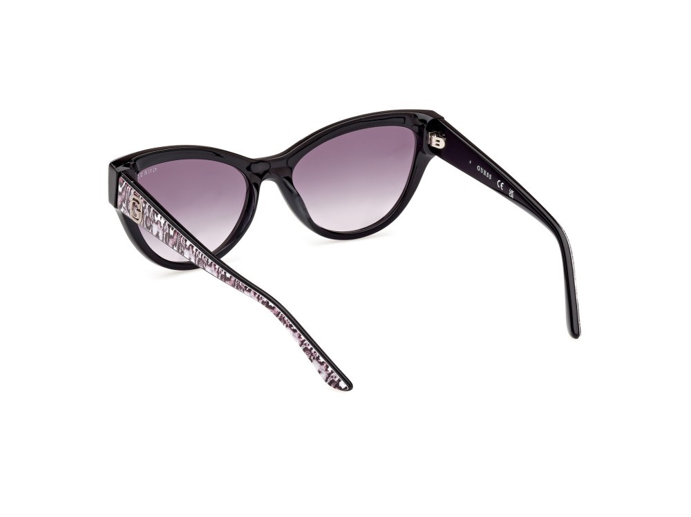 Occhiali da sole Guess GU00112 (05B) colore nero lucido forma cat eye lenti fumo grad.