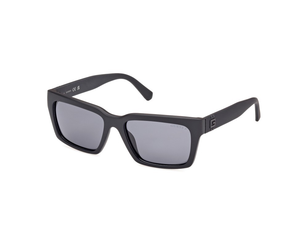 Sonnenbrillen Guess GU00121 (02D) farbe nero opaco form rechteckig gläser fumo polar.