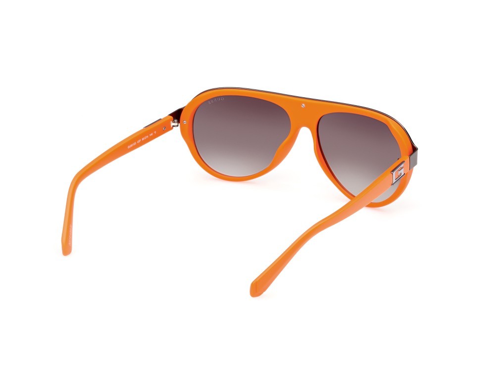 Sonnenbrillen Guess GU00125 (43P) farbe arancio chiaro lucido form aviator gläser verde sfumato