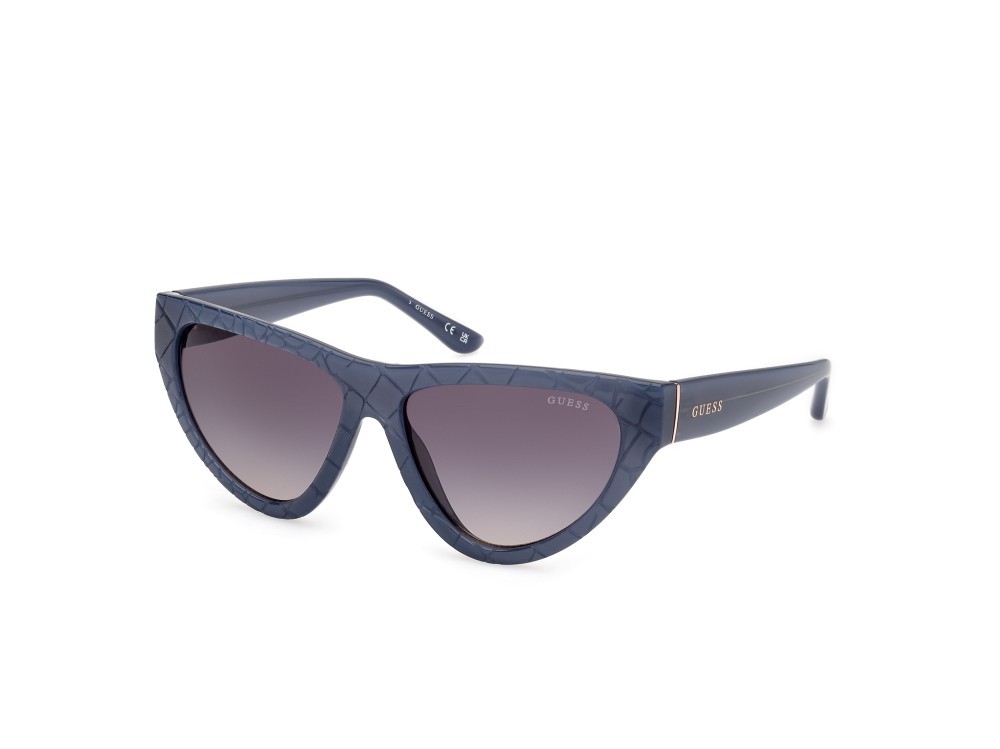 Sonnenbrillen Guess GU00151 (84B) farbe azzurro lucido form cat-eye gläser fumo grad.