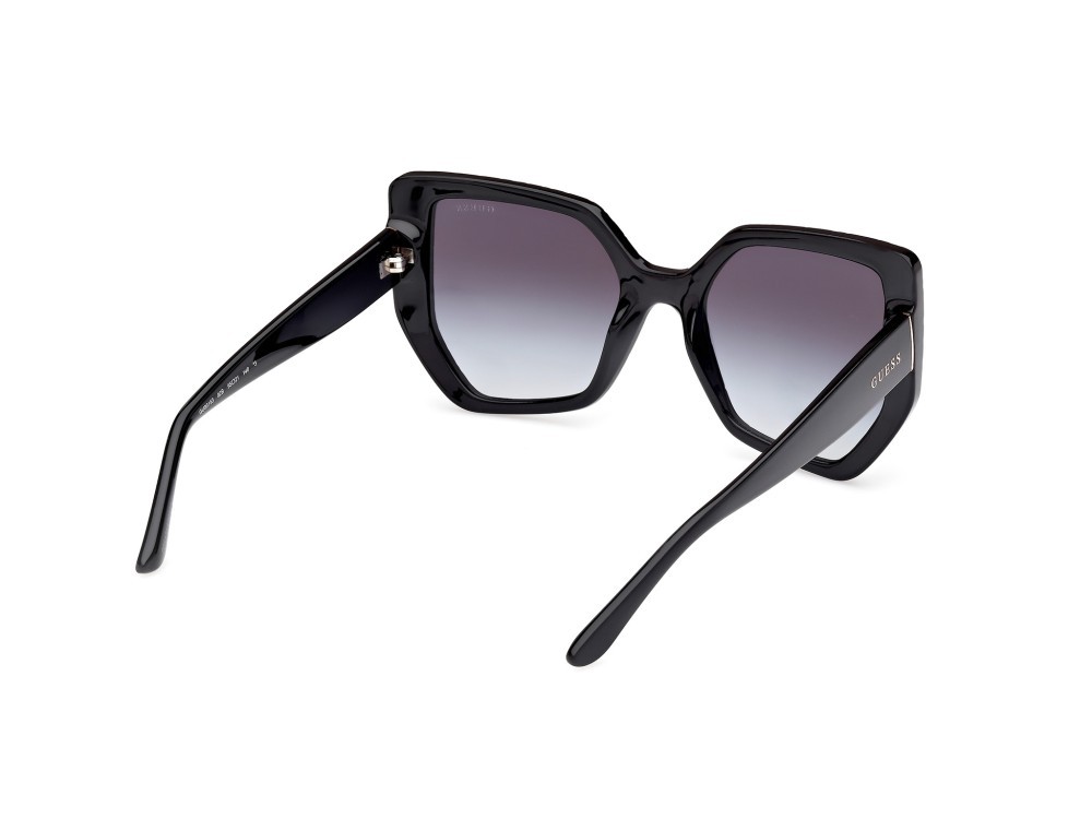 Occhiali da sole Guess GU00153 (02B) colore nero opaco - nero lucido forma geometrico lenti fumo grad.