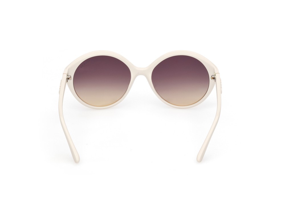 Occhiali da sole Guess GU00155 (21B) colore bianco lucido - bianco opaco forma ovale lenti fumo grad.