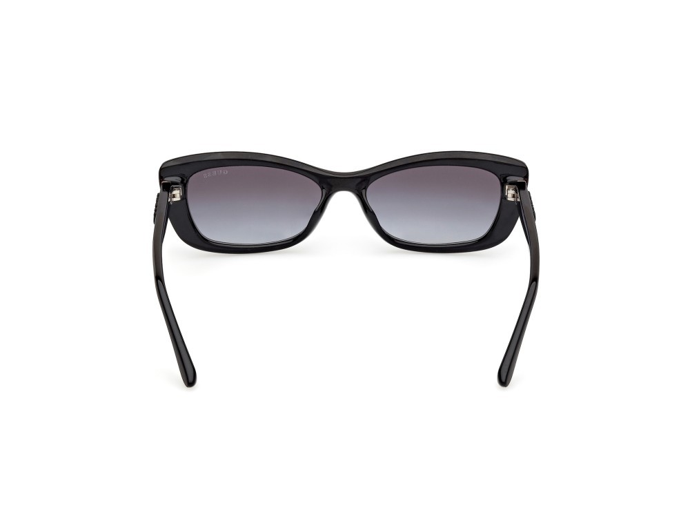 Occhiali da sole Guess GU00156-H (01B) colore nero lucido - nero opaco forma rettangolare lenti fumo grad.