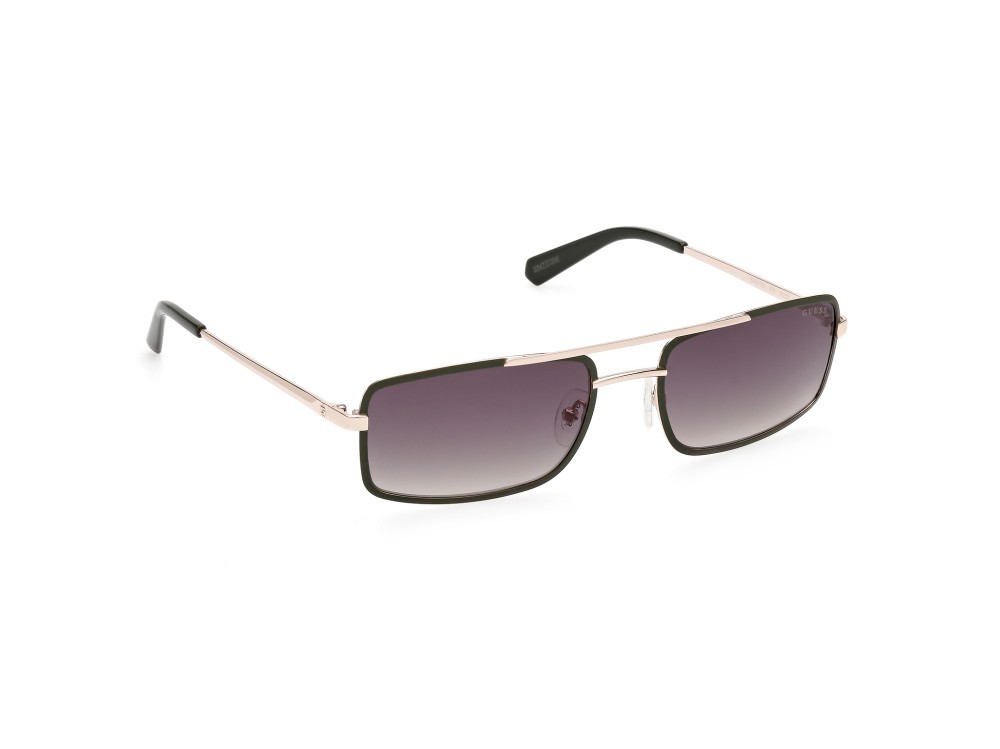 Occhiali da sole Guess GU00168 (97P) colore verde scuro opaco forma navigator lenti verde sfumato