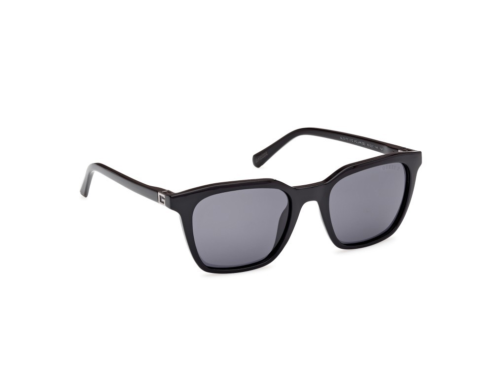 Occhiali da sole Guess GU00170 (01D) colore nero lucido forma quadrato lenti fumo polarizzato
