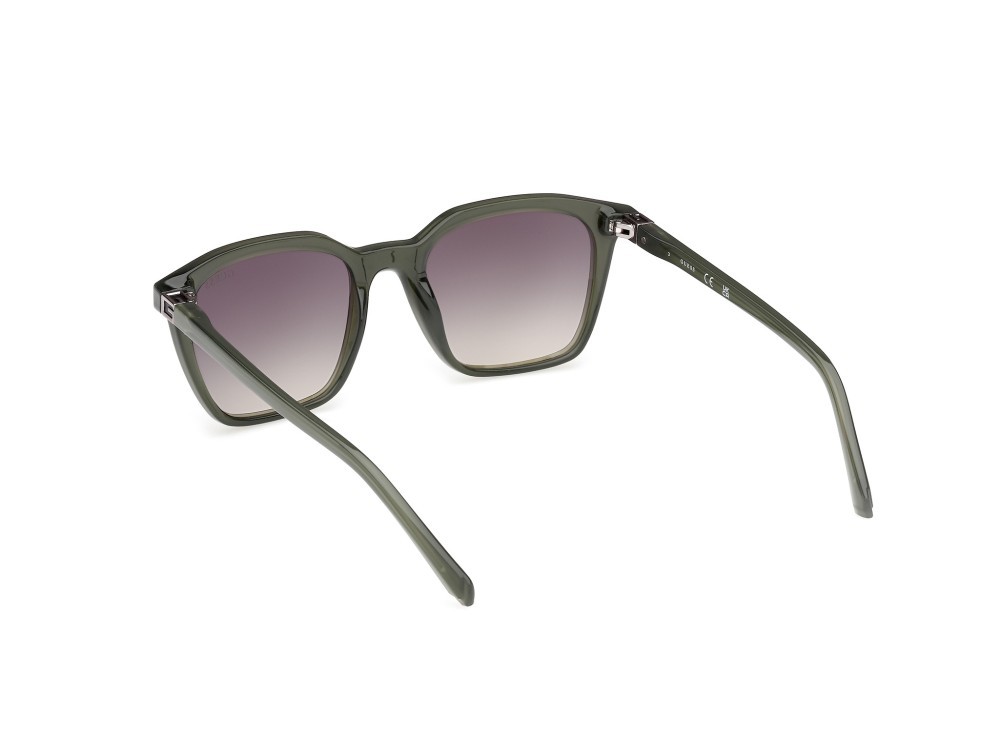 Sonnenbrillen Guess GU00170 (96P) farbe verde scuro lucido form quadratisch gläser verde sfumato