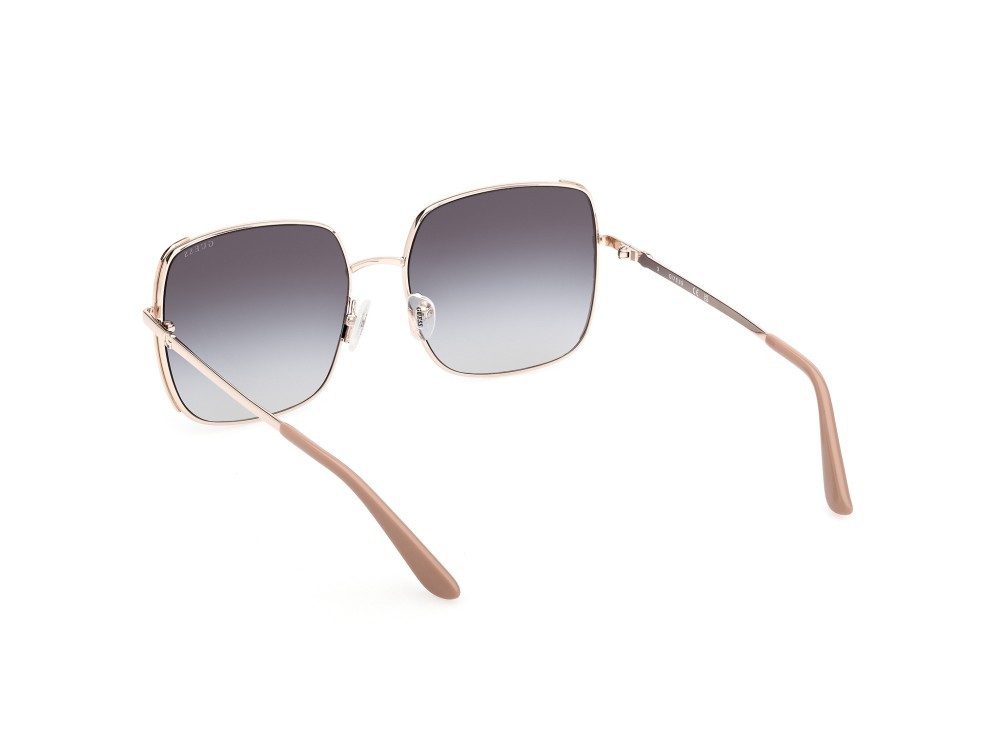 Occhiali da sole Guess GU00194 (32B) colore oro pallido lucido forma quadrato lenti fumo grad.