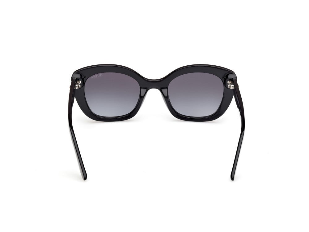 Occhiali da sole Guess GU00196 (01B) colore nero lucido forma quadrato lenti fumo grad.