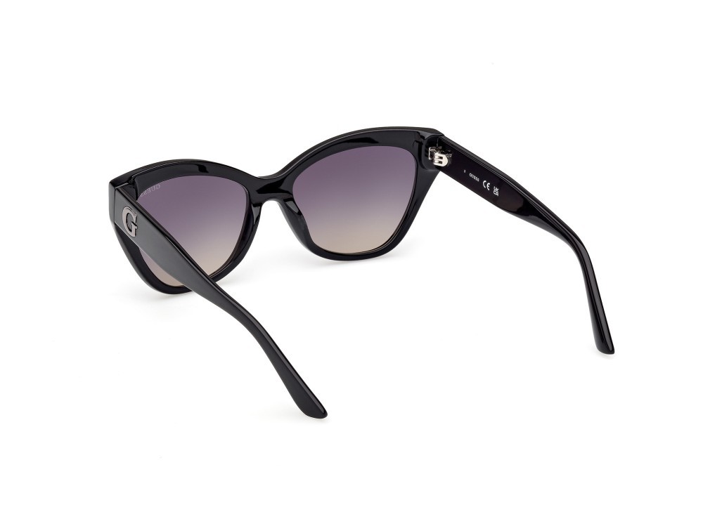 Occhiali da sole Guess GU00204 (01B) colore nero lucido forma farfalla lenti fumo grad.