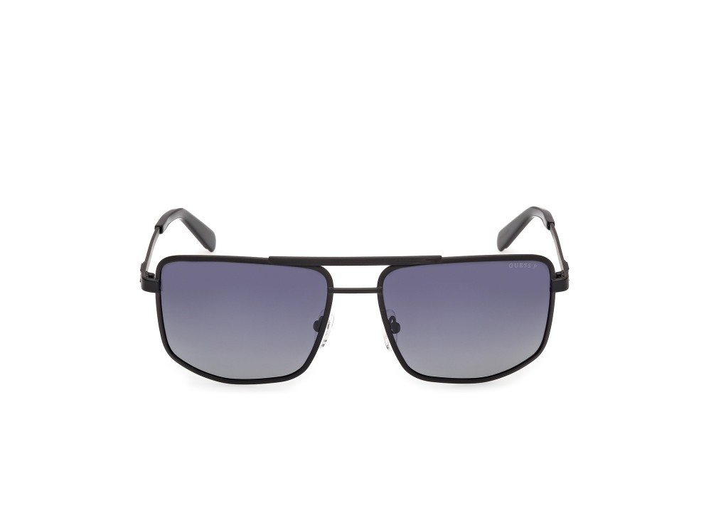 Occhiali da sole Guess GU00208 (02D) colore nero opaco forma navigator lenti fumo polar.