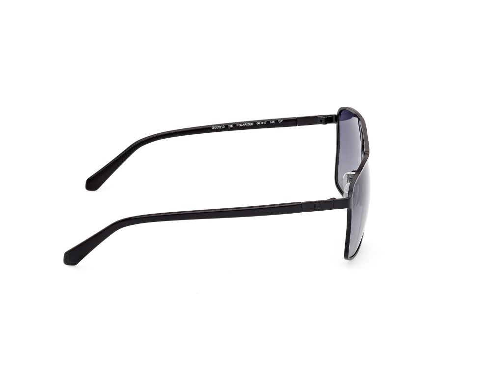 Occhiali da sole Guess GU00210 (02D) colore nero opaco forma navigator lenti fumo polar.