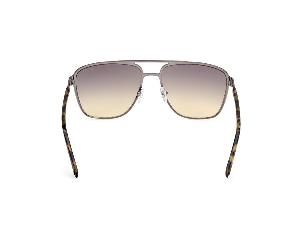 Occhiali da sole Guess GU00210 (09B) colore antracite satinato forma navigator lenti fumo grad.