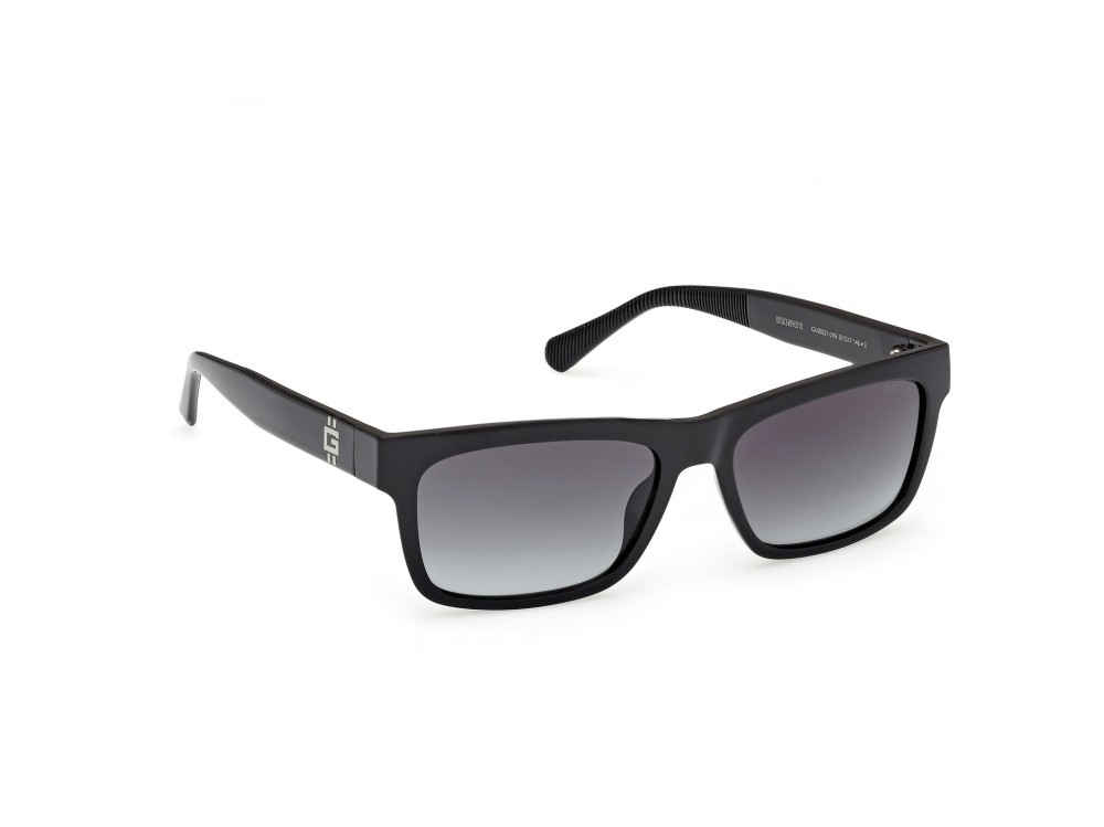 Occhiali da sole Guess GU00221 (01B) colore nero lucido forma rettangolare lenti fumo grad.
