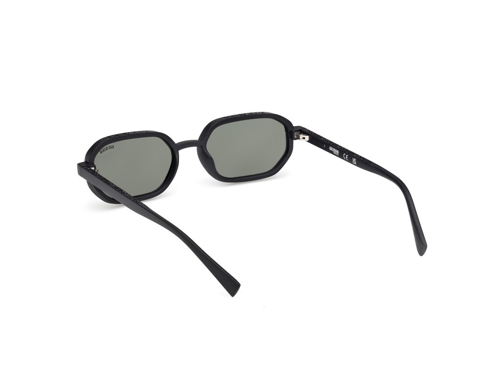 Sonnenbrillen Guess GU00233 (02N) farbe nero opaco form geometrisch gläser verde
