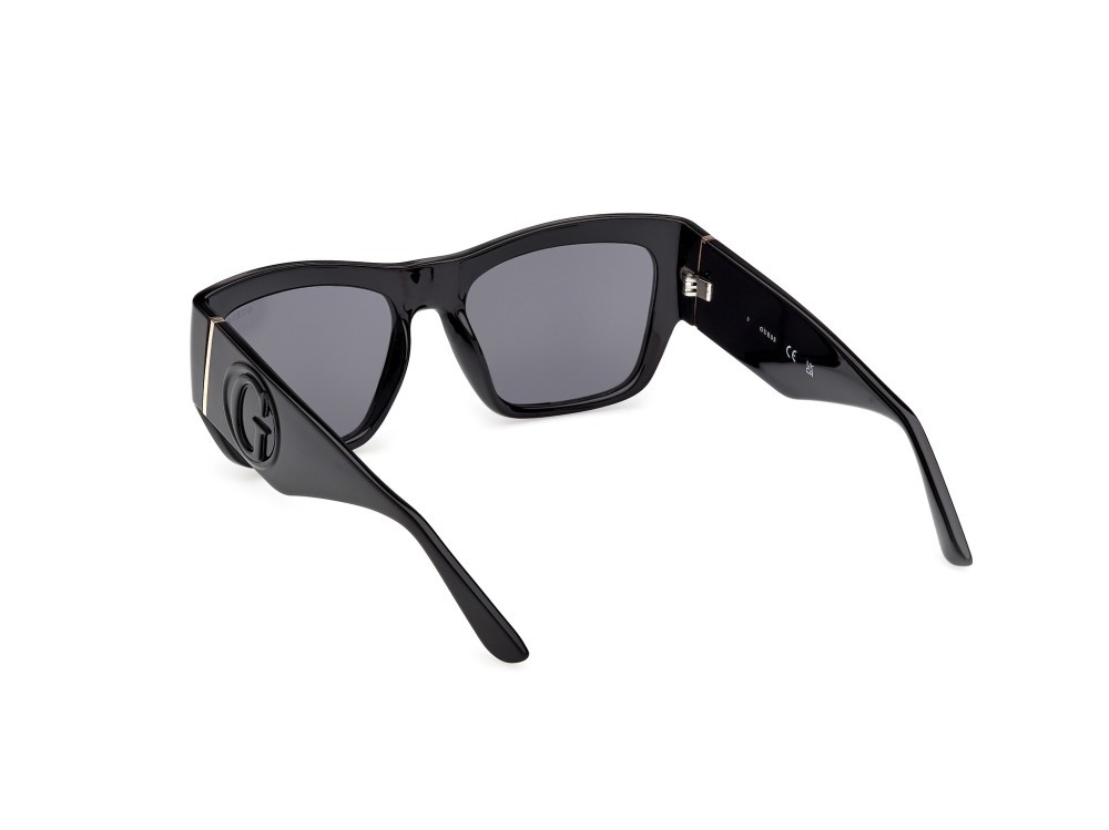 Occhiali da sole Guess GU00252 (01A) colore nero lucido forma quadrato lenti fumo