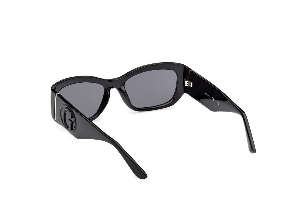 Occhiali da sole Guess GU00253 (01A) colore nero lucido  forma rettangolare lenti fumo
