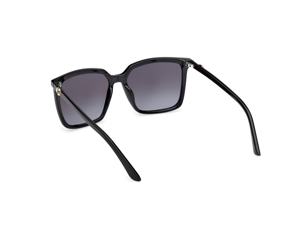 Occhiali da sole Guess GU00258 (01B) colore nero lucido forma quadrato lenti fumo grad.